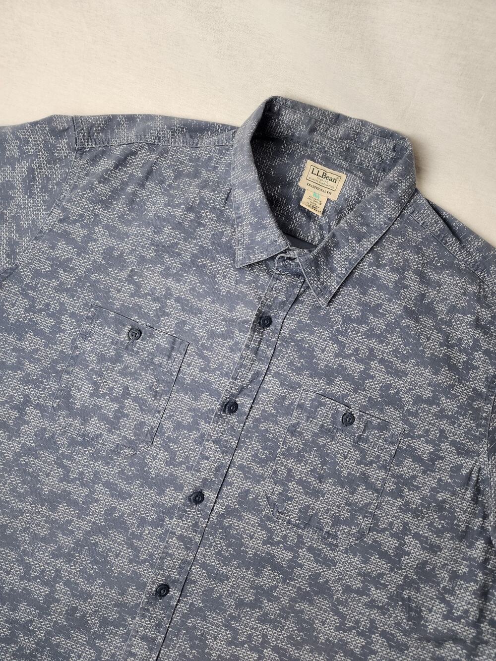 LL Bean Mens XL Blue Pattern Short Sleeve Button Down Shirt Tencel Blend 516644
